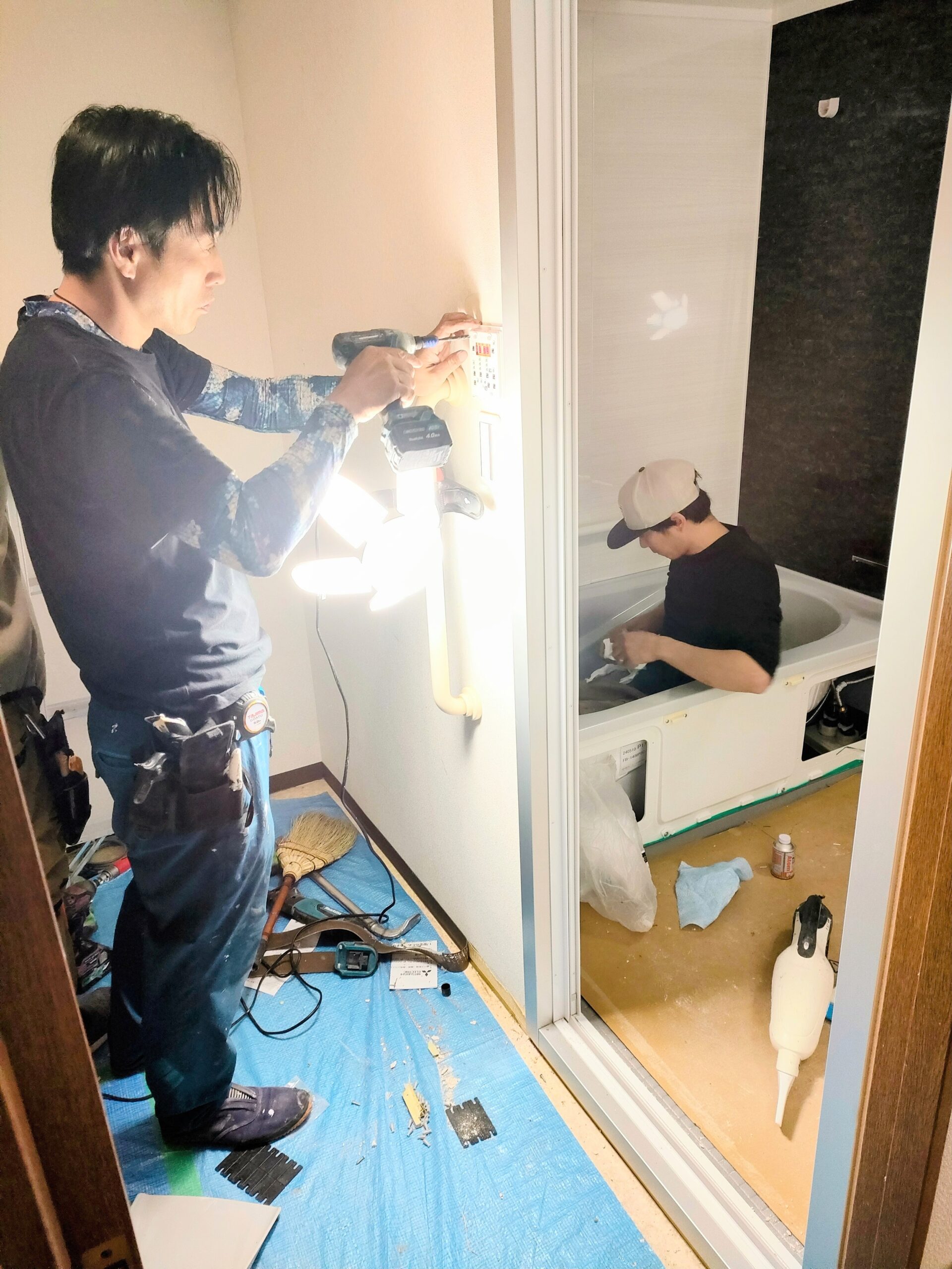 「ユニットバス1日施工」　築年数28年/...